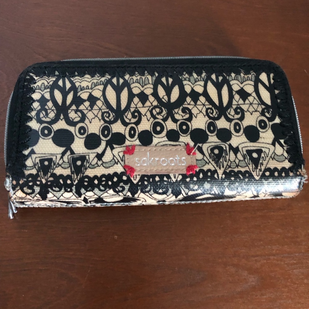 Sakroots Black and Cream Wallet